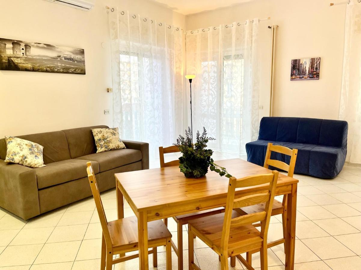 Appartement Capuana Intero Tutto Per Te Al Centro Di Napels